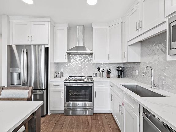 4th image of 206 Henderson Resort Way #5102
