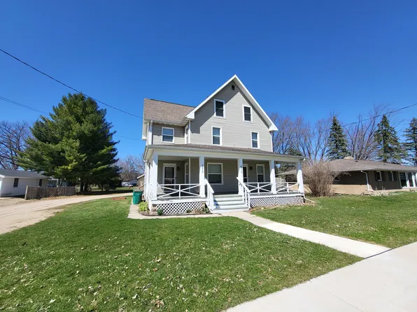 6016 Exchange St, Mc Farland, WI 53558