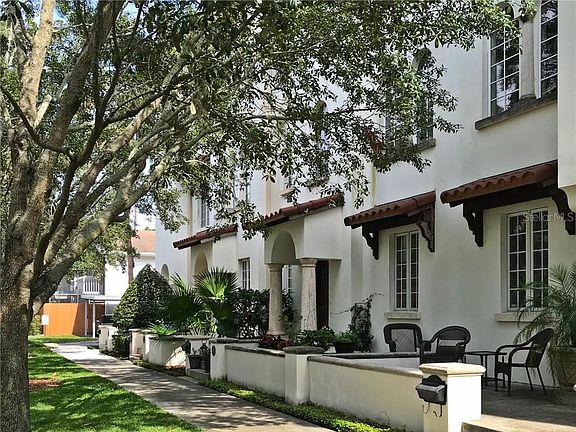 5th image of 1610 W De Leon St