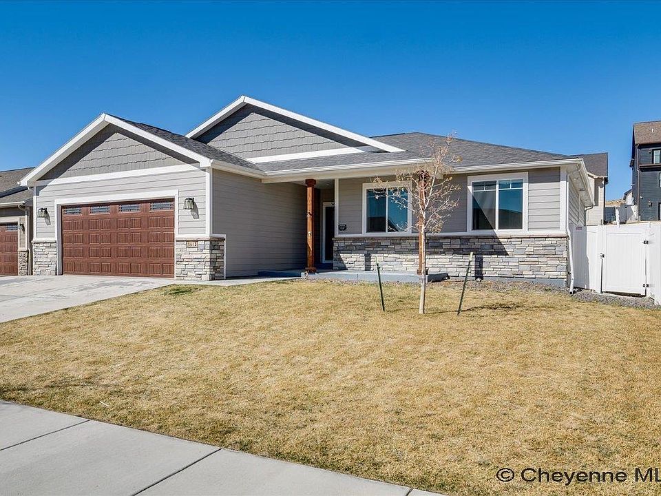 1st image of 5612 Opal Dr