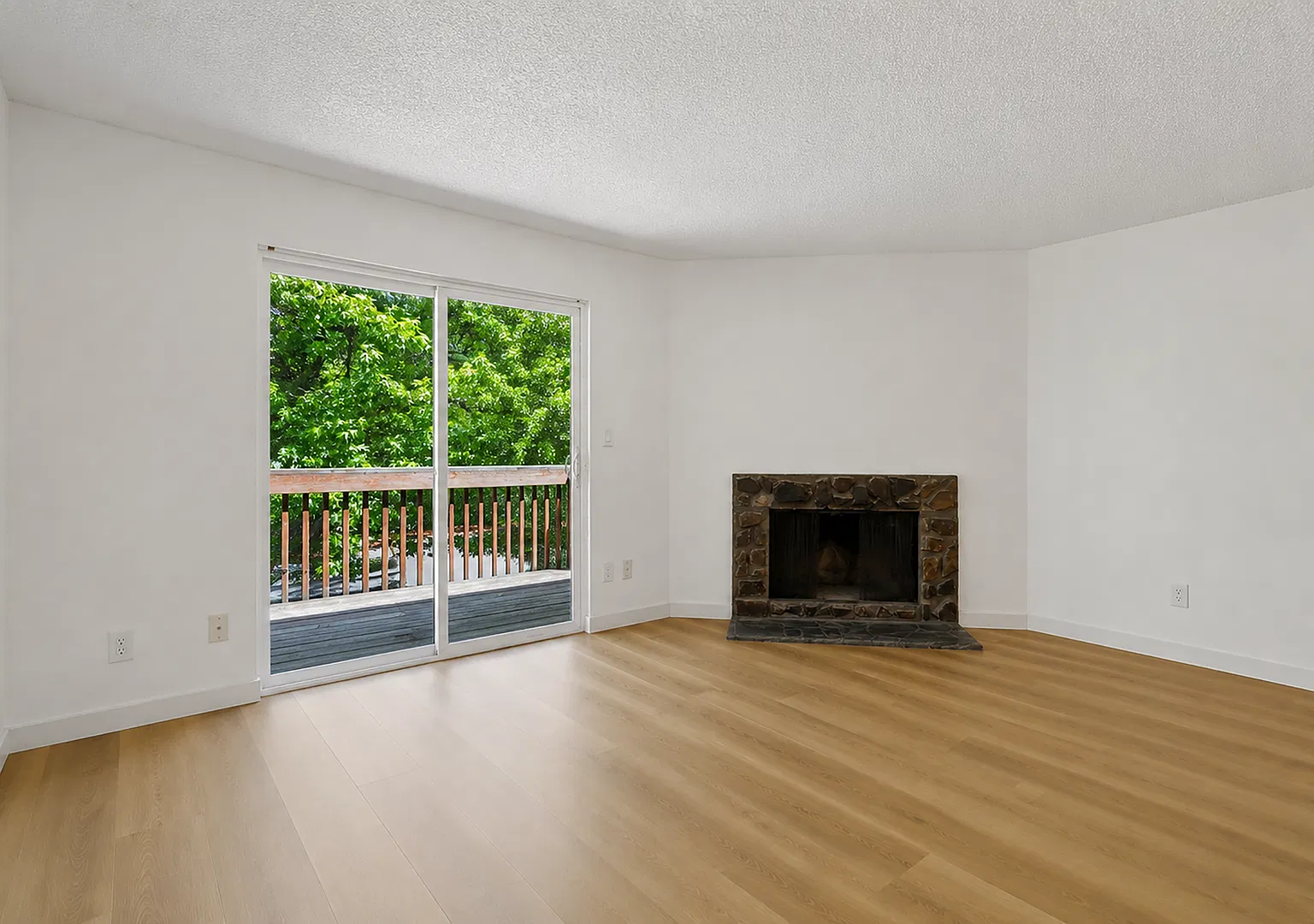 12180SW Calico — Photo 2