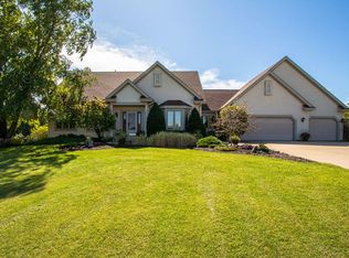 6600 366th Ct, Burlington, WI 53105