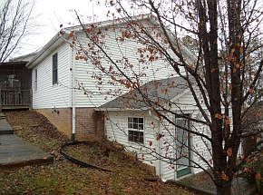3rd image of 1207 Idlewylde Cir