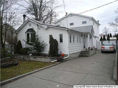 3rd image of 27 Everton Ave