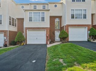 314 Links Ct, Delmont, PA 15626