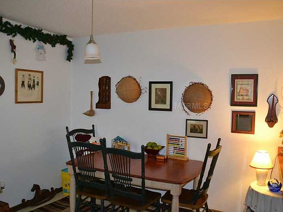 3rd image of 3890 Villa Rose Ln