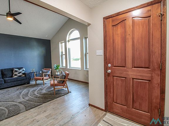 5th image of 116 Rosewood Dr