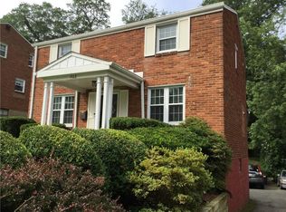 902 Stevendale Dr, Pittsburgh, PA