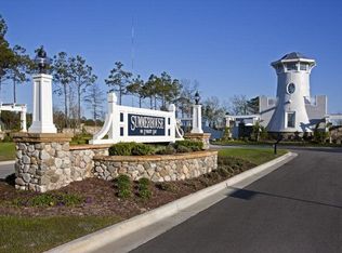 325 Lightning Bug Ln, Holly Ridge, NC 28445