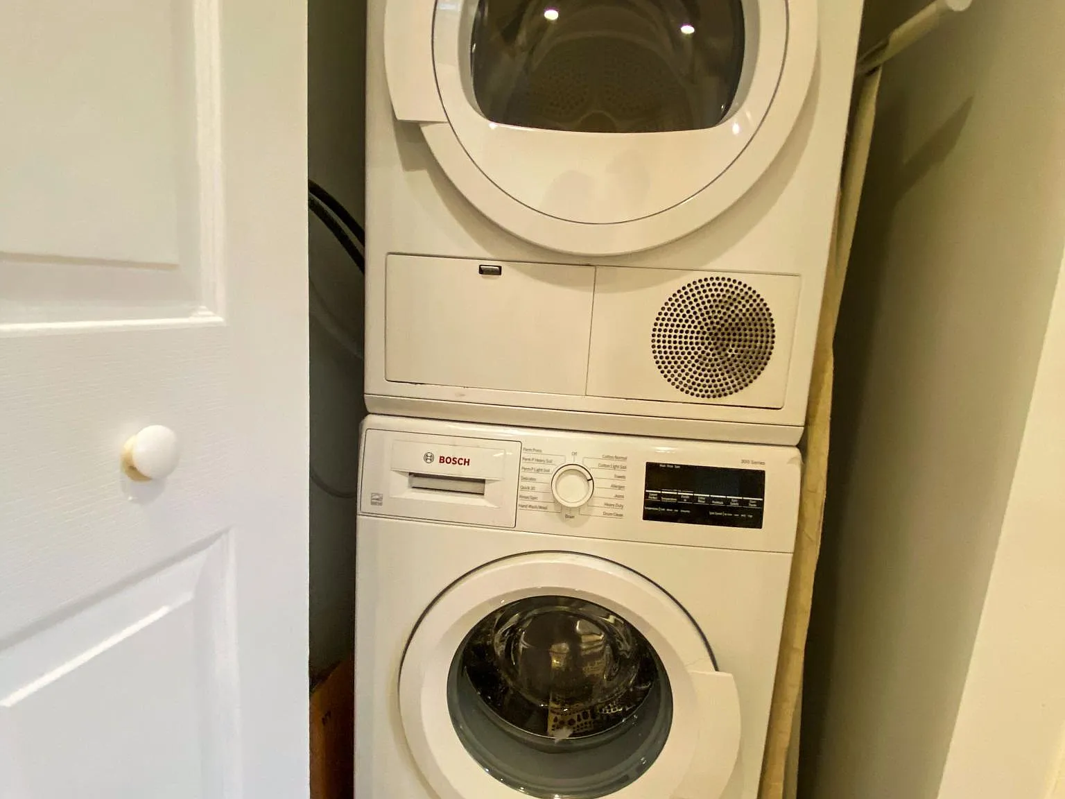 2 bed, 1100 sqft, $2,700 — Photo 4