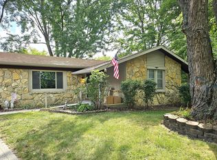 476 Autumn Ln, Greenwood, IN 46143
