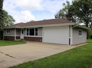 16W709 3rd Ave, Bensenville, IL 60106