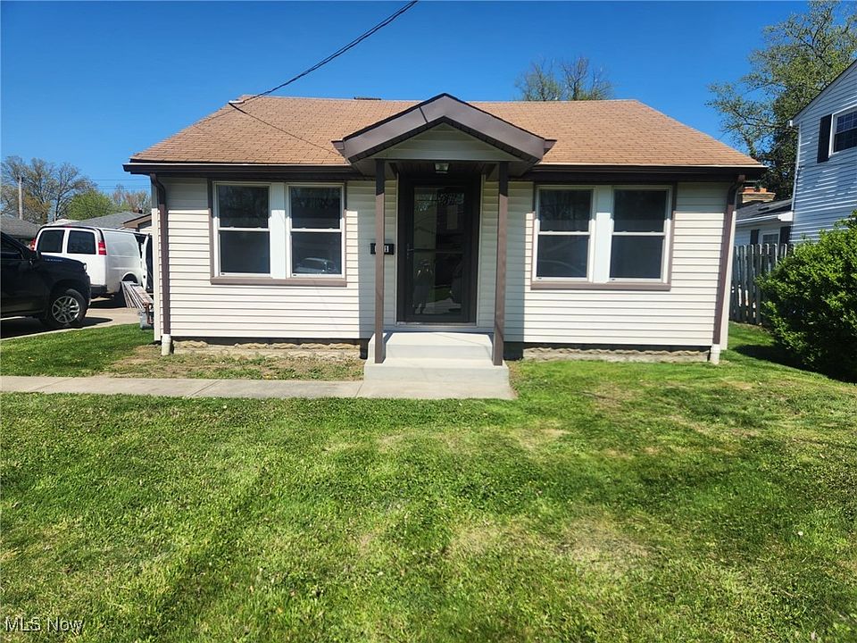 1st image of 121 Shelton Blvd
