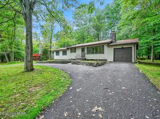 185 Selig Rd, Pocono Lake, PA 18347