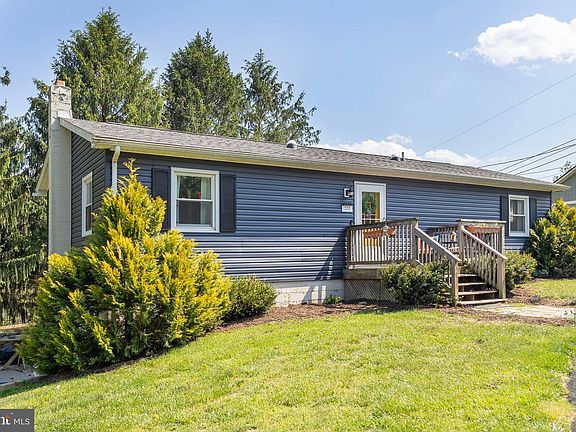 4th image of 330 Wardensville Grade