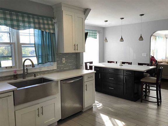 4th image of 112 Avon Pl