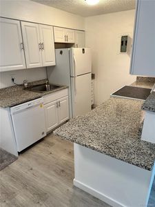 381 S Ames Bldg B  Unit B205, Denver, CO, 80226