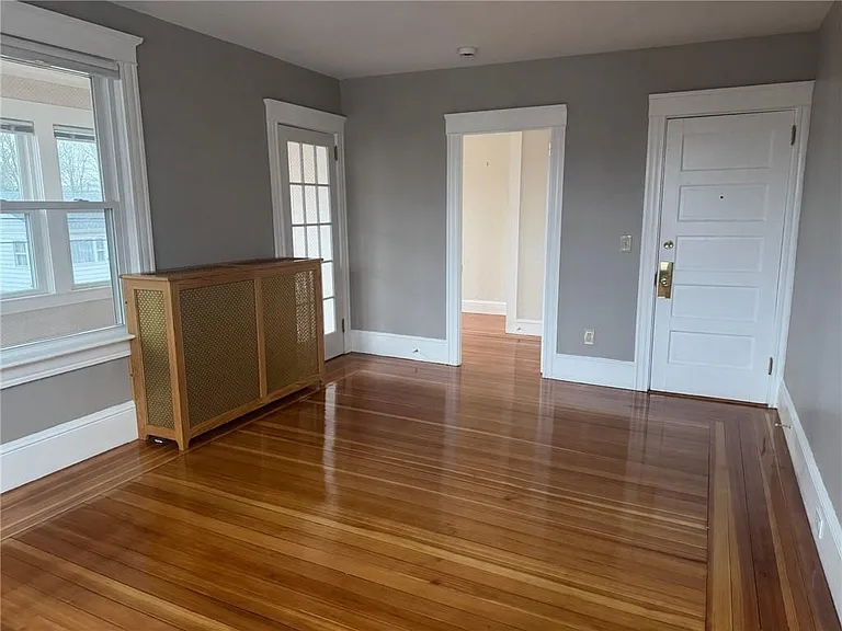 15 Freeborn St #2 — Photo 11