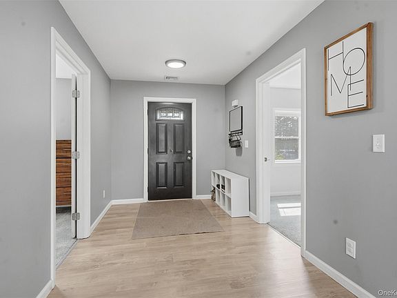 3rd image of 1227 Burlingham Road