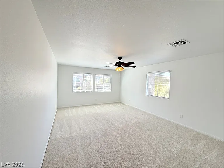 3799 Honey Ridge Ct — Photo 32