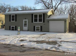 100 Yates Rd, Marquette Heights, IL 61554
