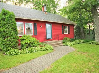 44 Lockwood Rd, Cumberland, RI 02864