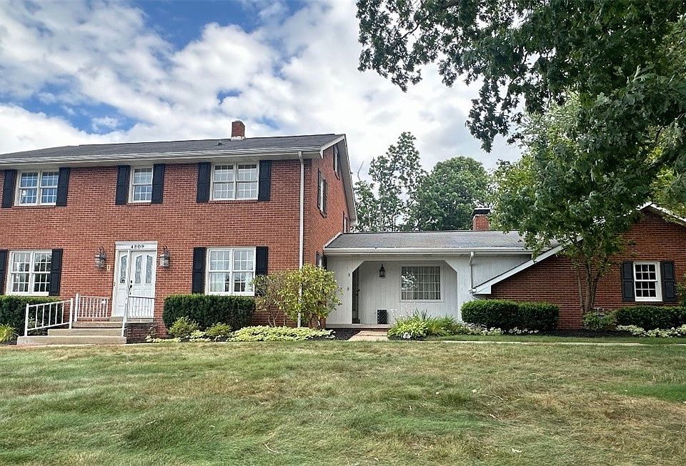 1st image of 4809 White Oaks Dr