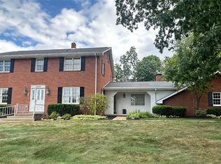 4809 White Oaks Dr, Steubenville, OH 43953