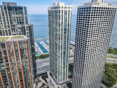 195 N Harbor Dr APT 3502, Chicago, IL, 60601