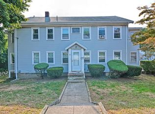 300 W Squantum St, Quincy, MA 02171