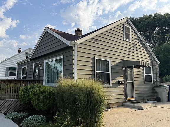 3rd image of 3642 S 91St STREET