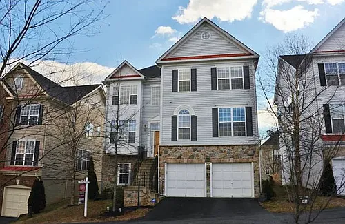7203 Lyndam Hill Cir Photo 1