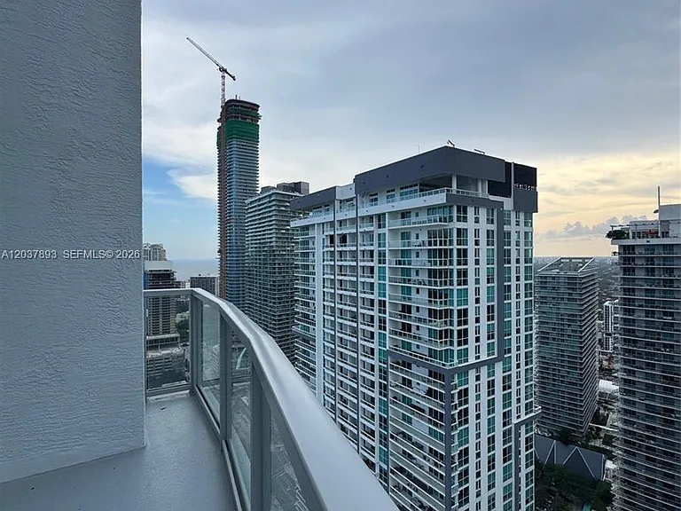 1060 Brickell Ave #4115 — Photo 8