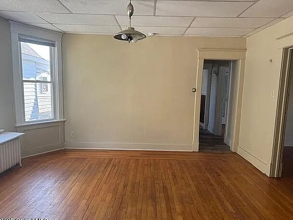 2nd image of 361 Manning Blvd APT 2