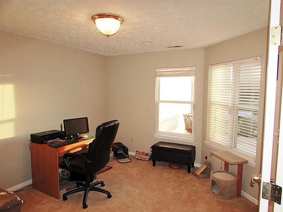 4th image of 5124 Saddle Dr