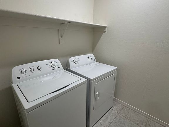 5th image of 36020 W Santa Monica Ave