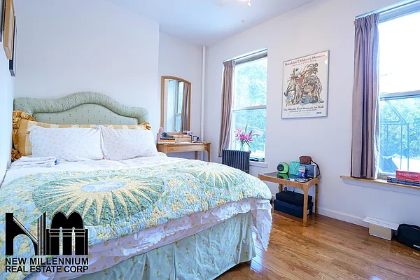 Rented by NMRE | media 25