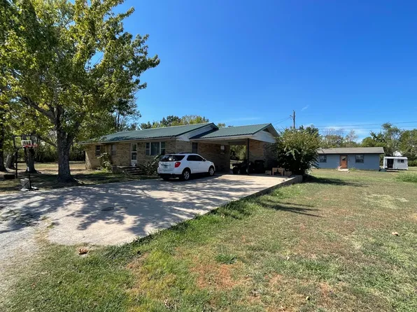 66 County Road 712, Green Forest, AR 72638