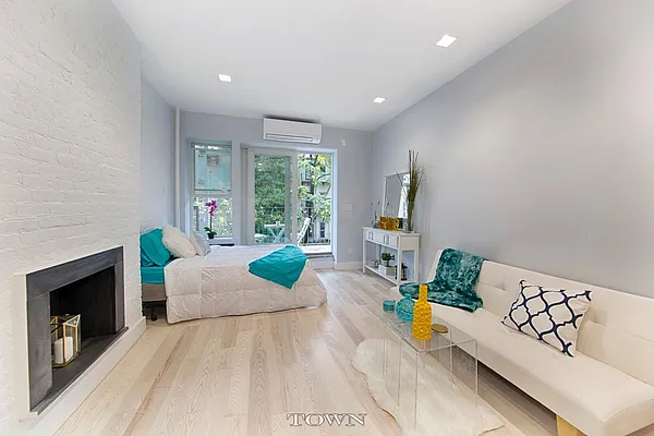 Rented by Town Residential | media 6