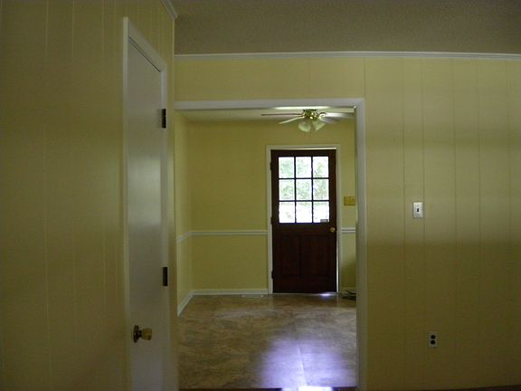 Entry to Kitchen