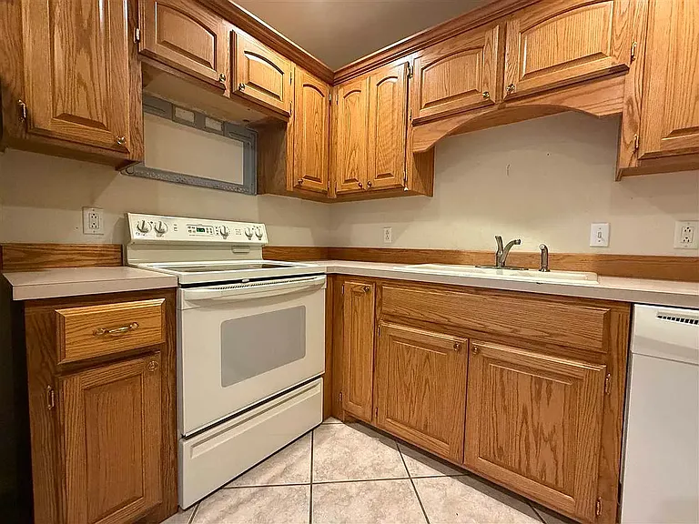 6816 SW Drakestone Blvd — Photo 10