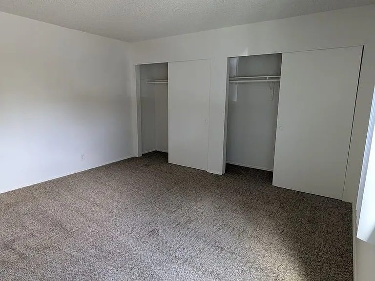 6450 Lincoln Ave — Photo 17