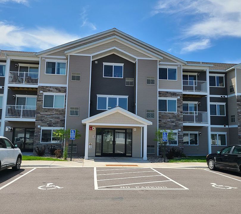 2nd image of 213 20th Ave SE APT 205