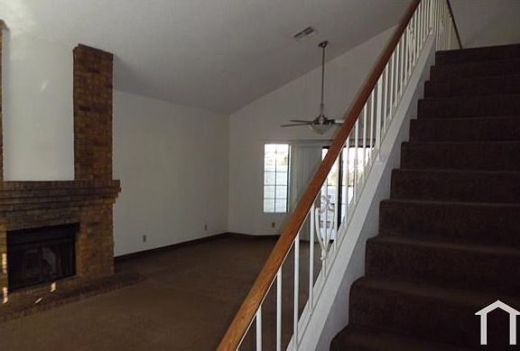 2nd image of 3280 Dayflower St Unit D