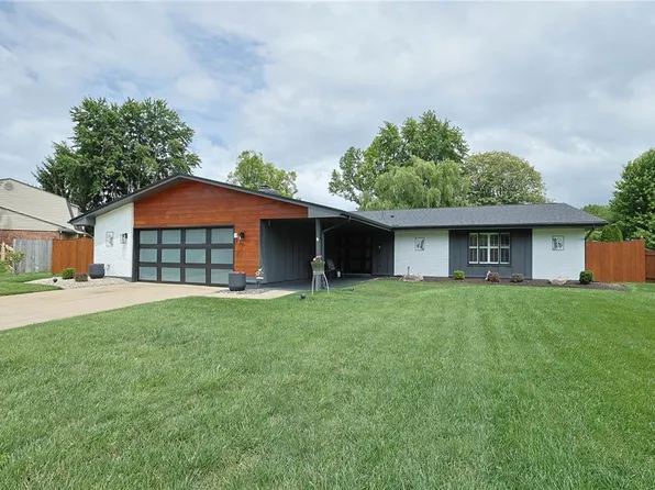 8910 Spring Run Ln, Dayton, OH 45458
