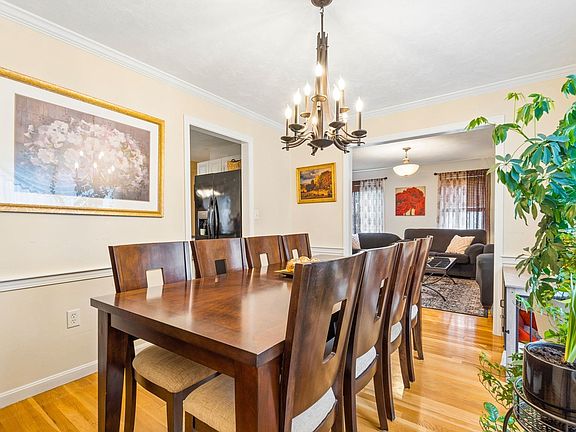 4th image of 45 Braeburn Rd #45