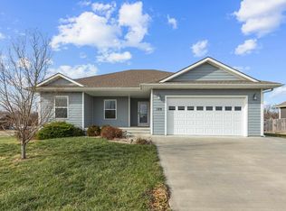 109 Bird Dog Dr, Riley, KS 66531
