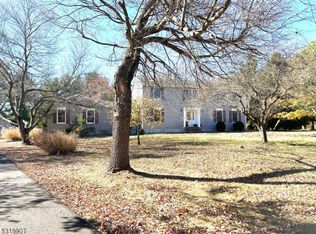 18 Shurts Rd, Flemington, NJ 08822