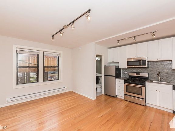 2nd image of 2834 W Palmer St APT 206A
