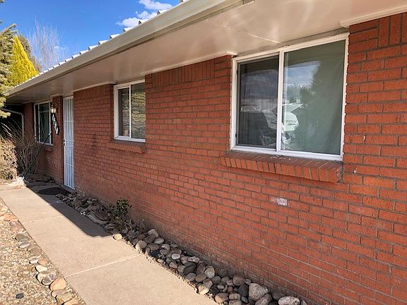 4th image of 709 Catalina Dr